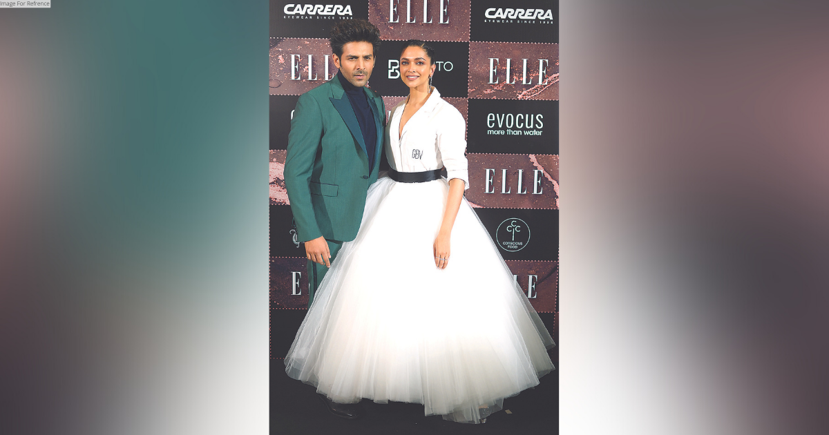 B-TOWN’S BEST OUTFIT ELLE INDIA BEAUTY AWARDS